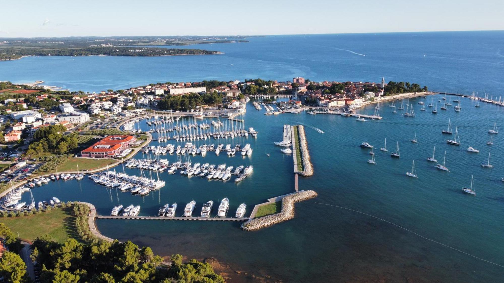 Apartments Reinić Novigrad Istria Exterior foto